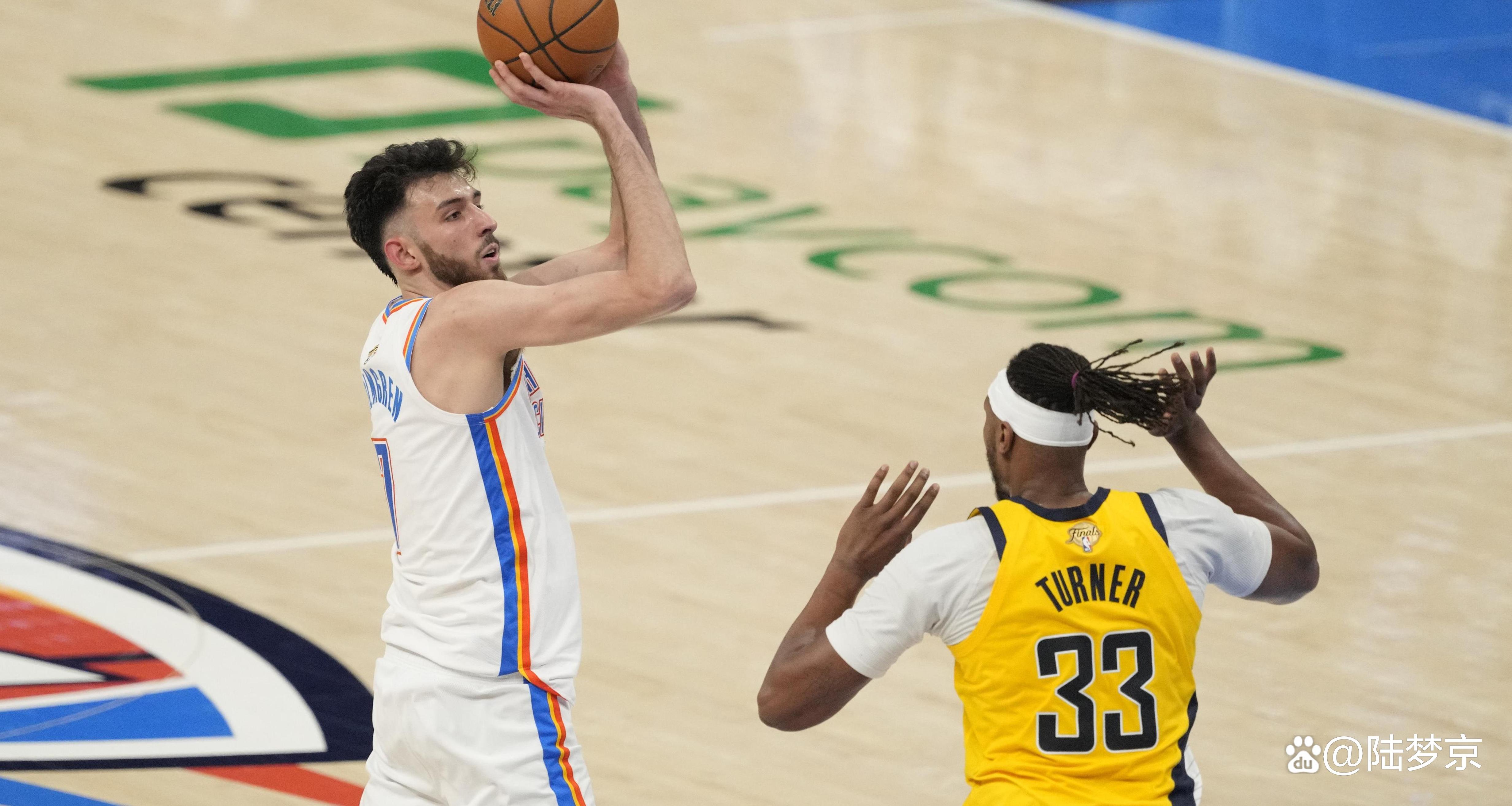 包含赛地聚焦：NBA总决赛冲刺阶段热度飙升，罗马外线爆发，引发热议，年轻球员获得机会的词条