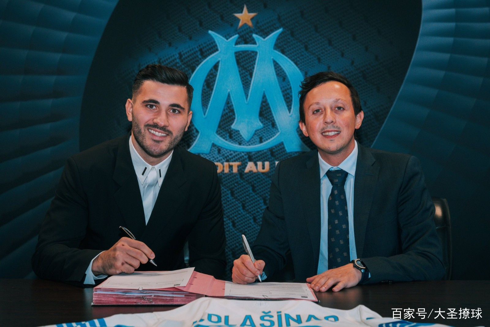 包含阿森纳内部会议纪要流出——清晨完成体检；NBA常规赛使命明确；阵容厚度经受考验的词条